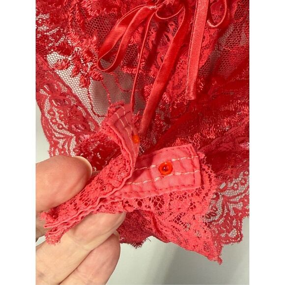 Vintage 1990's Victoria's Secret gold label lace negligee Size Small - Picture 7 of 8